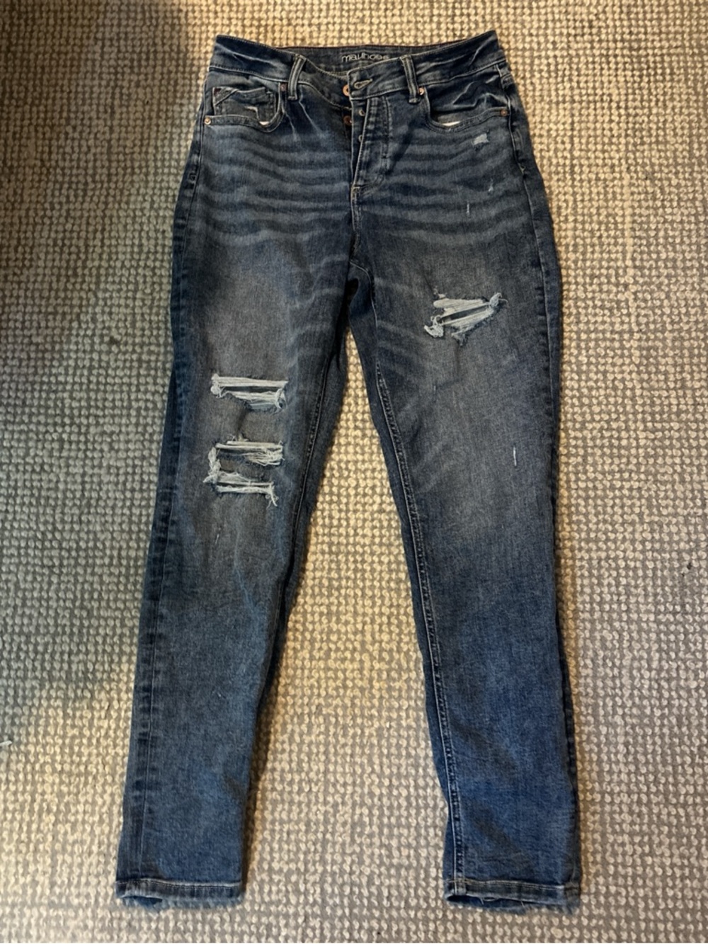 Distressed Women's Dark Blue Jeans